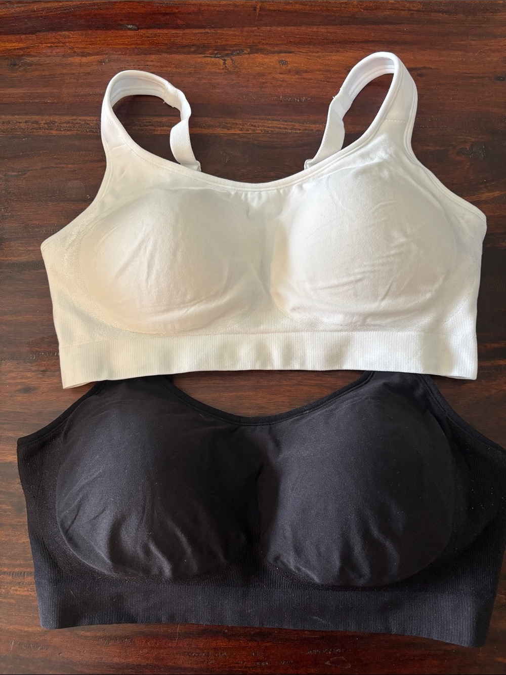 Shapermint Seamless Wireless Bra - White & Black